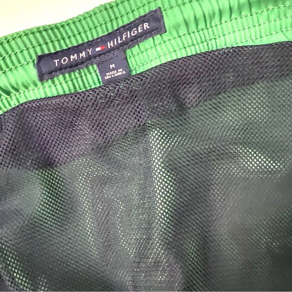 Tommy Hilfiger Green & Black Swim Trunks Sz M Drawstring Cargo Pockets Mesh - Picture 8 of 9